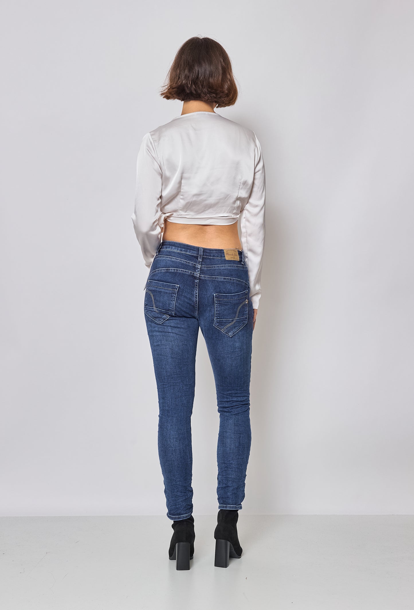 Jean Place du jour Boutons Décorés doré Livraison Gratuite dès 59,00 €